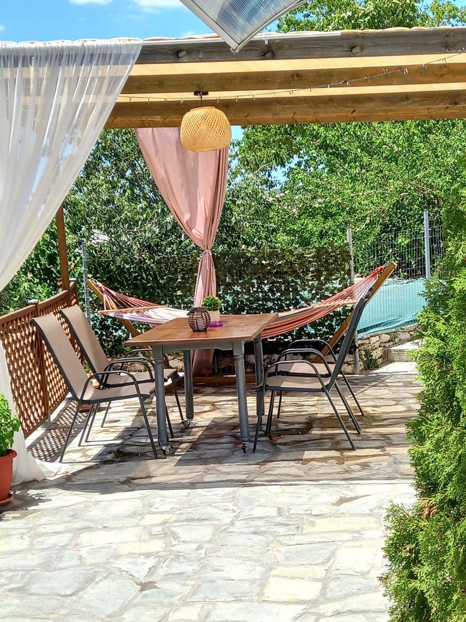 Apartment Panthea *